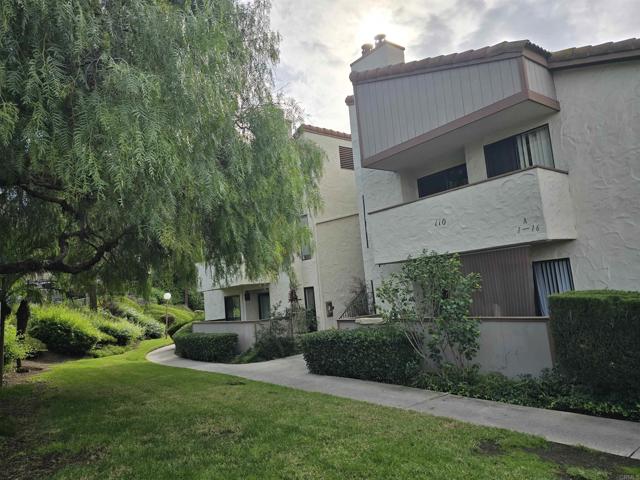 Detail Gallery Image 6 of 6 For 110 N 2nd Ave #42,  Chula Vista,  CA 91910 - 2 Beds | 2 Baths