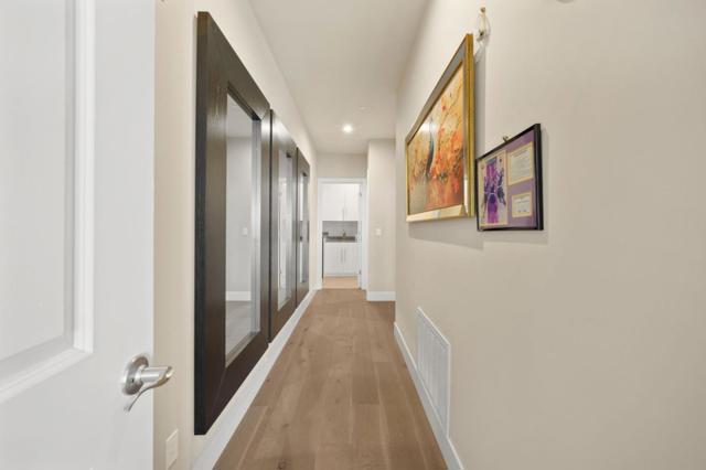 1548 Los Montes Drive, Burlingame CA: https://media.crmls.org/mediaz/f26dae9b-2407-4437-ac95-8fe0523371d1.jpg