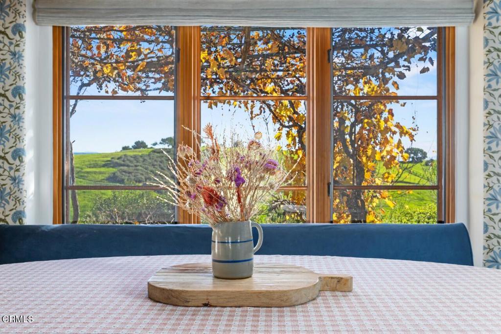 MLS #V1-33911 image #15