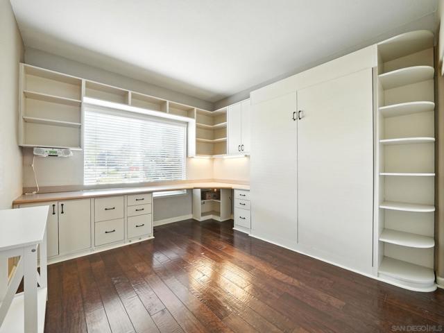 3097 High Meadow Ln, San Jose CA: https://media.crmls.org/mediaz/f26e171c-559d-421a-a0ea-31d0cd1fc535.jpg