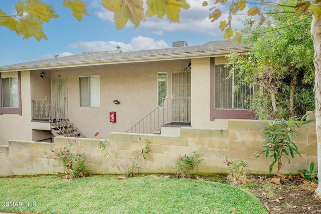 2307 Lillyvale Avenue, Los Angeles CA: https://media.crmls.org/mediaz/f26e6348-5c3f-46f1-ac85-f019695a2b34.jpg