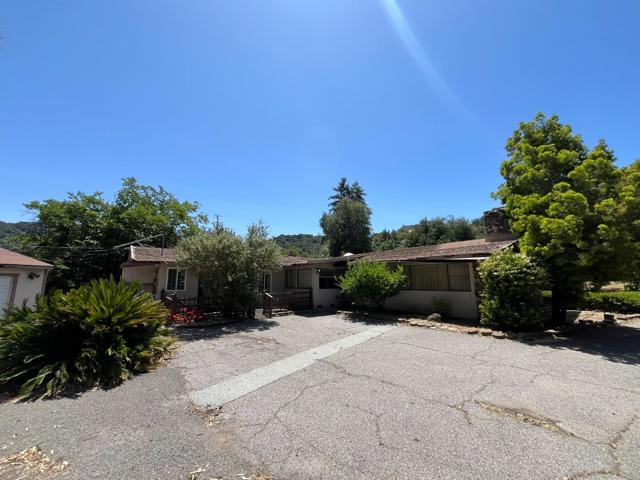 1210 Llagas Road, Morgan Hill CA: https://media.crmls.org/mediaz/f26e882d-fa21-429f-bc53-326e2a312413.jpg