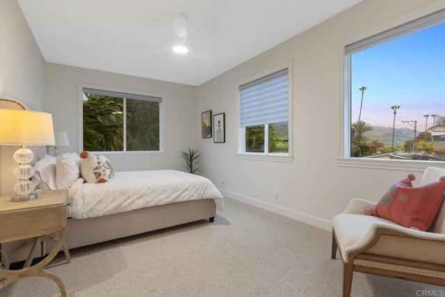 Image 32 of 39 For 5518 Rincon Beach Park Drive