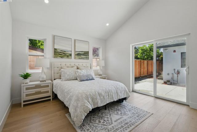 175 N Frances St, Sunnyvale CA: https://media.crmls.org/mediaz/f26f4716-c500-49e8-ae8b-0082df4b74a2.jpg