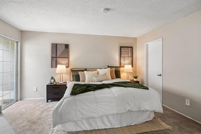 Detail Gallery Image 11 of 21 For 231 Riverview Way, Oceanside,  CA 92057 - 3 Beds | 2 Baths