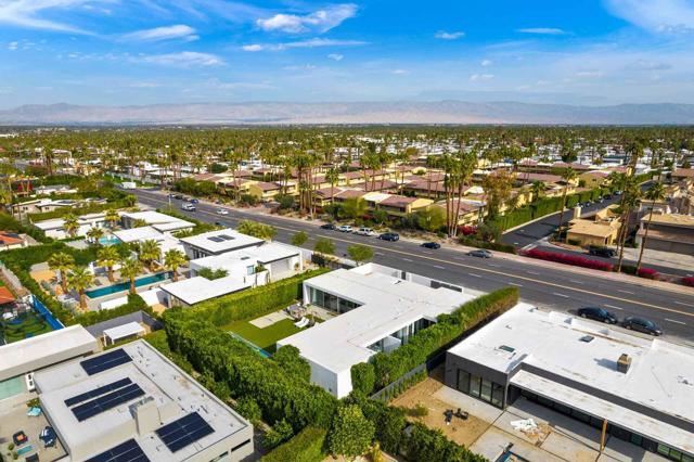 1961 S Palm Canyon Drive, Palm Springs CA: https://media.crmls.org/mediaz/f2727935-a09a-4702-87ae-ec09faee7ae8.jpg
