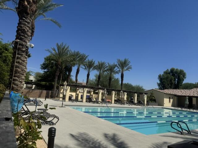 601 Calle Vibrante, Palm Desert, CA 92211