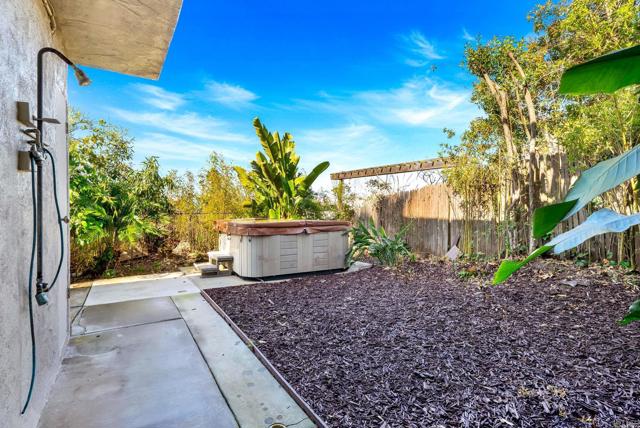 6130 Terryhill Drive, La Jolla CA: https://media.crmls.org/mediaz/f273a273-ac83-42ad-a305-f8da8a444ba2.jpg