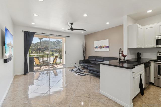 2220 Camino De La Reina, San Diego CA: https://media.crmls.org/mediaz/f2749277-5e11-4027-81a7-367200c01edb.jpg