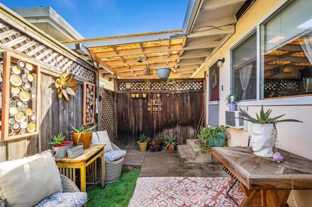 838 Wheeler Street, Santa Rosa CA: https://media.crmls.org/mediaz/f274bd28-ddf3-4ffd-b2d8-3482cda6e676.jpg