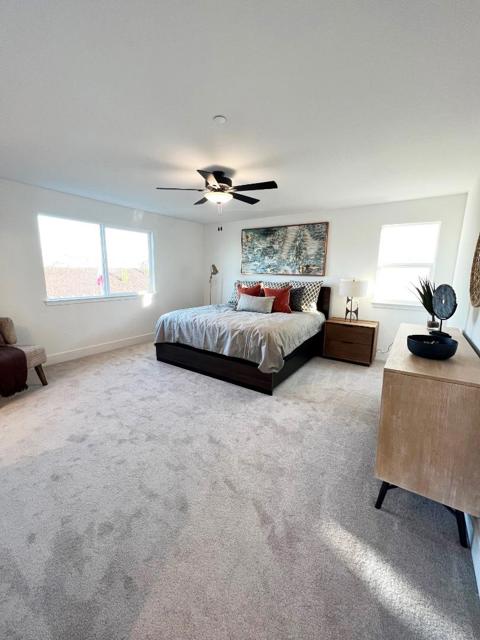 1183 Scout Peak Way, Hollister CA: https://media.crmls.org/mediaz/f276e978-4a7e-421e-80b1-393f424fee90.jpg