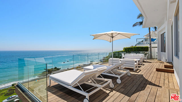 31654 Broad Beach Road, Malibu, California 90265, 4 Bedrooms Bedrooms, ,3 BathroomsBathrooms,Single Family Residence,For Sale,Broad Beach,24423277