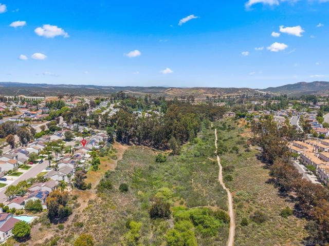 5751 Menorca Dr, San Diego CA: https://media.crmls.org/mediaz/f2775e66-dde9-4c65-a3f3-49615ea2ecf5.jpg