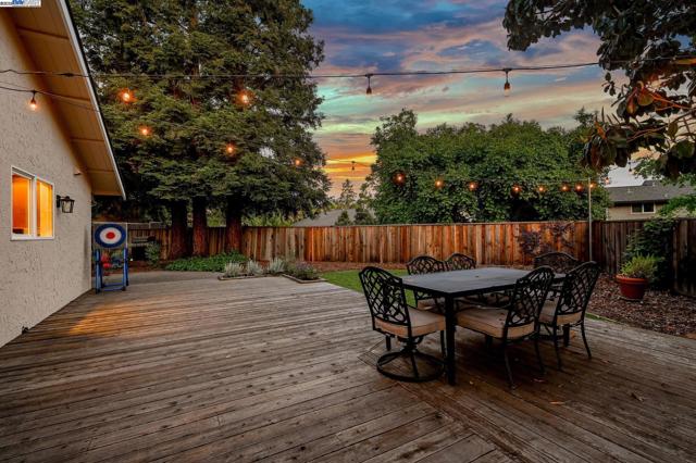 Image 32 of 51 For 1021 Knightwood Ct