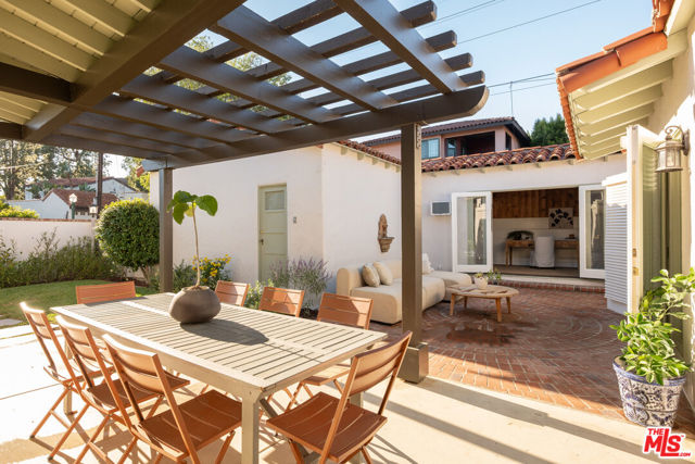 1401 Moncado Drive photo 43