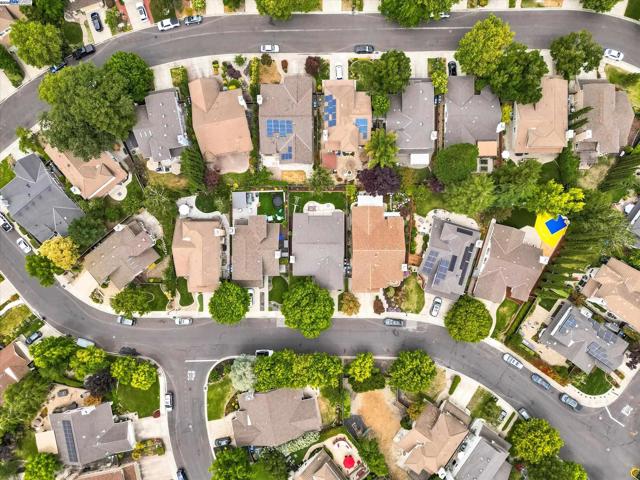 326 Fontaine Dr, Danville CA: https://media.crmls.org/mediaz/f27bd91a-36f9-44ef-a56c-f590f2b9f3e8.jpg