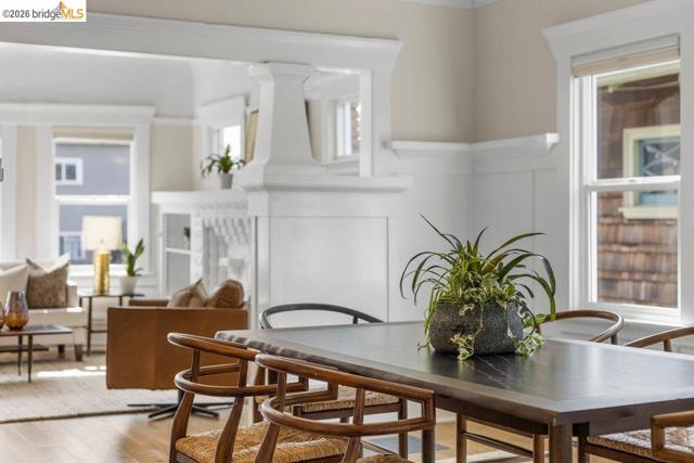 Image 12 of 52 For 1072 57th St