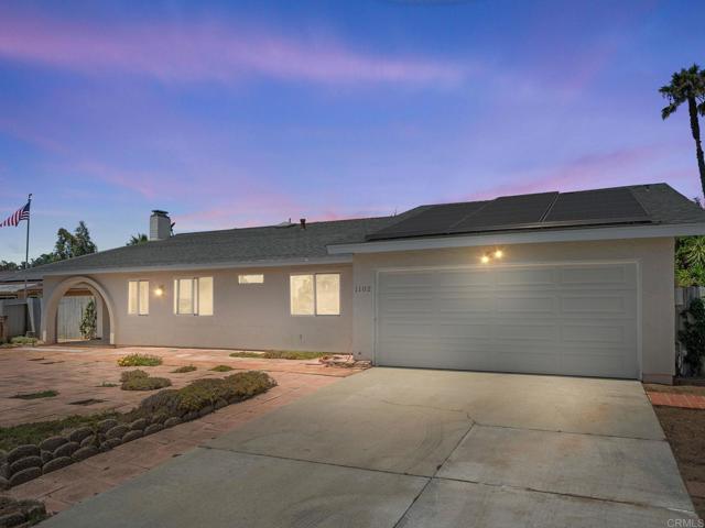 Detail Gallery Image 1 of 1 For 1102 Linwood Pl, Escondido,  CA 92027 - 3 Beds | 3 Baths