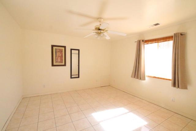 605 N Mildred Avenue, King City CA: https://media.crmls.org/mediaz/f27d7147-1513-47ec-856b-860c25c14a0e.jpg
