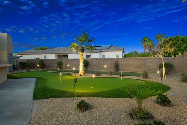 74425 Zeppelin Drive, Palm Desert CA: https://media.crmls.org/mediaz/f27e2791-23ba-4b6d-8cf3-e7ebdcc3257c.jpg