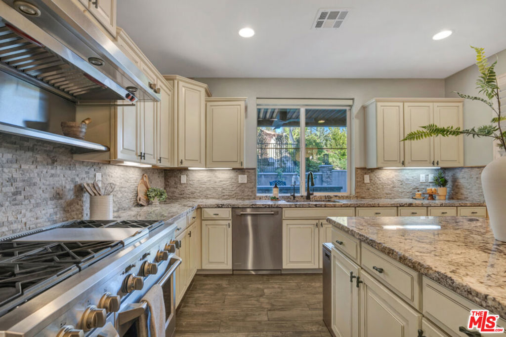 MLS #26871923 image #15