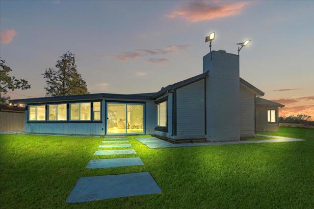 9350 Bond Road, Elk Grove CA: https://media.crmls.org/mediaz/f27fa44b-cd8d-4cd7-a264-5fdb5a0ede49.jpg