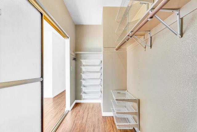 819 15th Street, Oakland CA: https://media.crmls.org/mediaz/f27fc689-a9b4-4d4e-9de1-ae07ab034c26.jpg