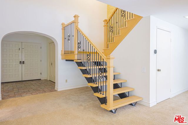 3926 Corte Cancion, Thousand Oaks CA: https://media.crmls.org/mediaz/f2802244-ef24-4735-b25b-0a42de235ead.jpg