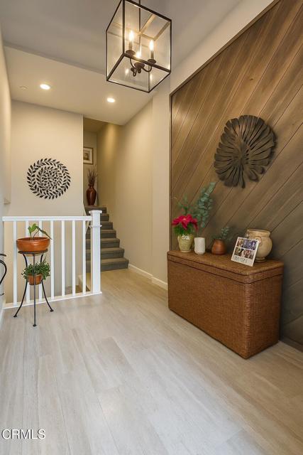 Detail Gallery Image 2 of 23 For 3661 Islander Walk, Oxnard,  CA 93035 - 3 Beds | 3/1 Baths