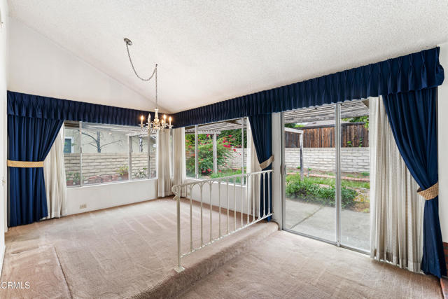 2813 E Appalachian Court, Westlake Village CA: https://media.crmls.org/mediaz/f28143a2-05d0-46c3-9972-402c1cef8e3c.jpg