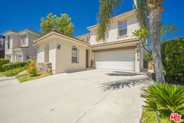 629 Milford Street, Los Angeles CA: https://media.crmls.org/mediaz/f28262b7-614b-4aa9-a34e-a475e0156924.jpg