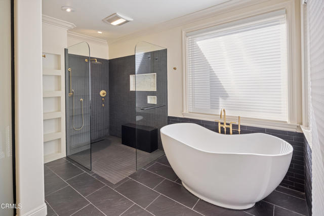 Detail Gallery Image 31 of 44 For 980 Ellington Ln, Pasadena,  CA 91105 - 4 Beds | 4 Baths