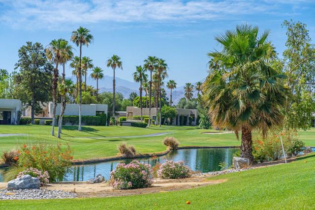 28700 Taos Court, Cathedral City CA: https://media.crmls.org/mediaz/f284e605-7d99-4899-a7e6-413845bae510.jpg
