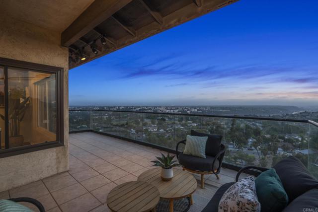 5968 Caminito De La Taza, San Diego CA: https://media.crmls.org/mediaz/f28531b0-784e-4139-a26a-a9eb24241c8a.jpg