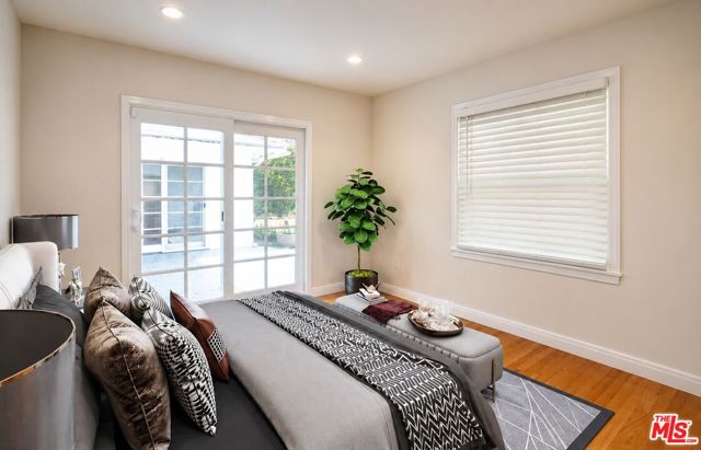 2201 Coldwater Canyon Drive photo 10