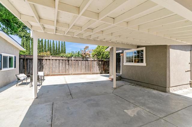 197 S 24th Street, San Jose CA: https://media.crmls.org/mediaz/f286f791-da06-4957-8c78-e1e47e42c205.jpg