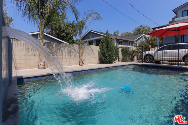 1670 Asbury Drive, Pasadena CA: https://media.crmls.org/mediaz/f2881539-8d95-4a8c-b215-54128a24b2c6.jpg