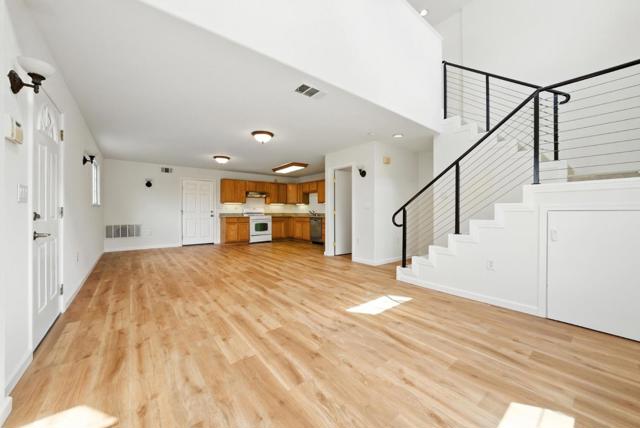 2930 Magnolia Street, Oakland CA: https://media.crmls.org/mediaz/f28918dc-90b5-4dd9-9786-4525bfe9bd75.jpg