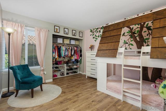 12007 Caminito Campana, San Diego CA: https://media.crmls.org/mediaz/f2891d34-d195-42b7-9903-b2e0d5c02592.jpg