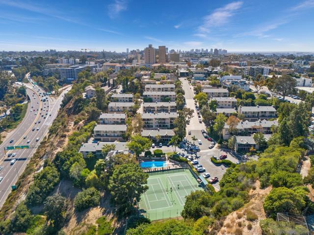 4266 5th Ave., San Diego, California 92103, 2 Bedrooms Bedrooms, ,2 BathroomsBathrooms,Condominium,For Sale,5th Ave.,250019946SD