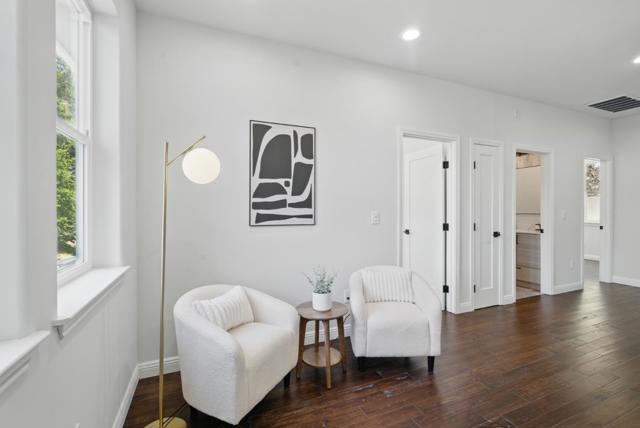 6868 Moore Drive, Oakland CA: https://media.crmls.org/mediaz/f28ac5f3-5caa-4a47-8801-a5db816a0db1.jpg