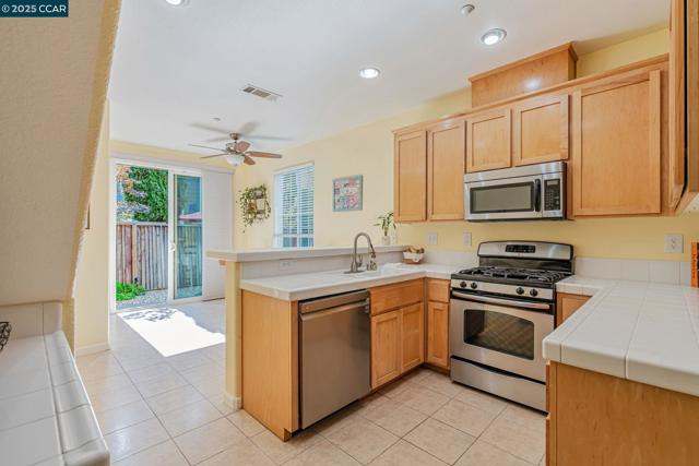 2 Corvina Ct, American Canyon CA: https://media.crmls.org/mediaz/f28b173f-6da8-469a-91a4-c7de3f7314cf.jpg
