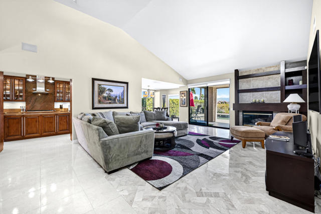 26 Alta Vista, Rancho Mirage CA: https://media.crmls.org/mediaz/f28b8142-0517-4cd9-a8a5-b72e2b40e93a.jpg