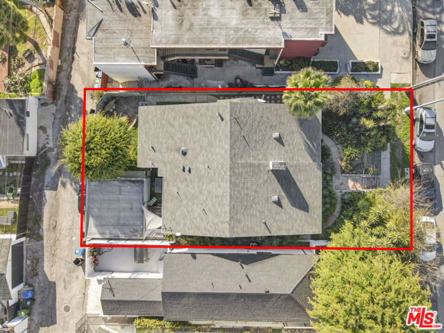 3734 Sawtelle Boulevard, Los Angeles CA: https://media.crmls.org/mediaz/f28ba203-0205-4257-9abd-f038bebeec71.jpg