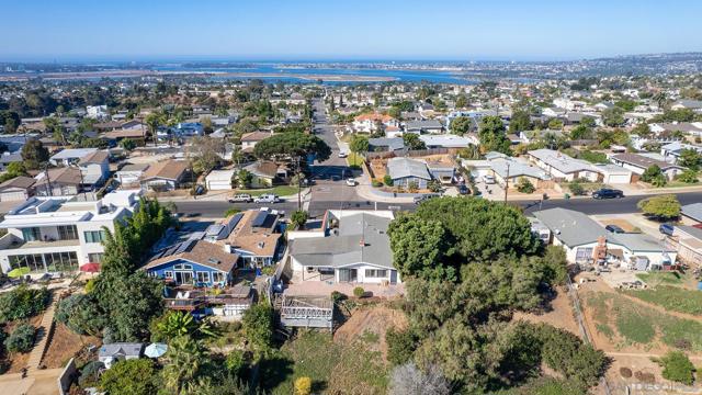2585 Cowley Way, San Diego CA: https://media.crmls.org/mediaz/f28c1672-81c7-4d4a-a5bd-b4f9fb87a0fb.jpg