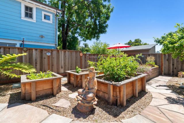 505 Cayuga Street, Santa Cruz CA: https://media.crmls.org/mediaz/f28c1e22-b1a5-4ec5-b64e-95ef2e27db87.jpg