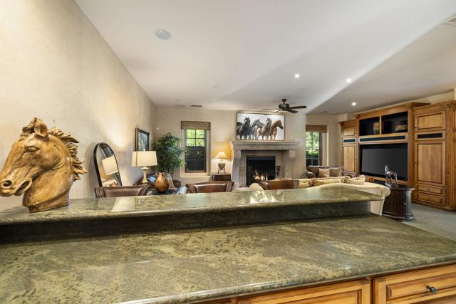 80780 Vista Bonita Trail, La Quinta CA: https://media.crmls.org/mediaz/f28ef119-1c92-4bd5-9968-66b593b32108.jpg