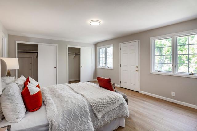 1869 Middleton Avenue, Los Altos CA: https://media.crmls.org/mediaz/f28f6eaa-3f57-40c6-82e3-4fcbe9a4d2a6.jpg