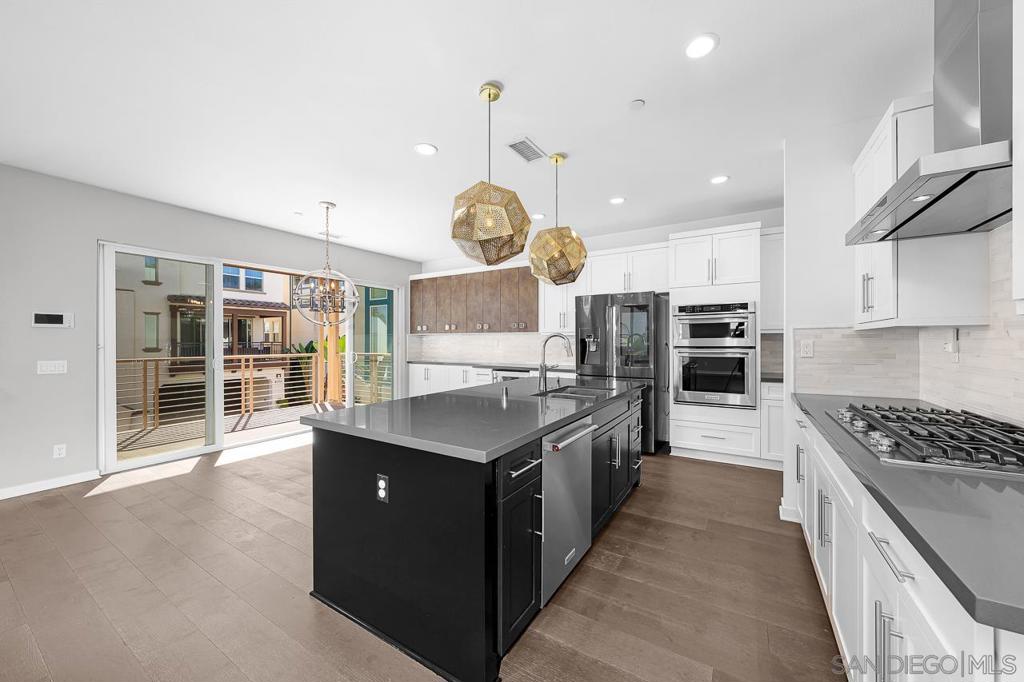8352 Ridge Ct - photo 12