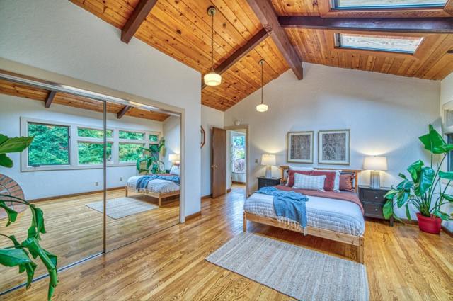 9013 Rhodes Avenue, Aptos CA: https://media.crmls.org/mediaz/f2909e68-587e-49b8-8150-dc490b266ef1.jpg